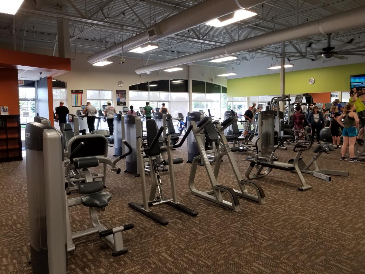 Novi 2903 Gym Images